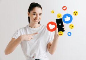 Moderacja grupy na Facebook